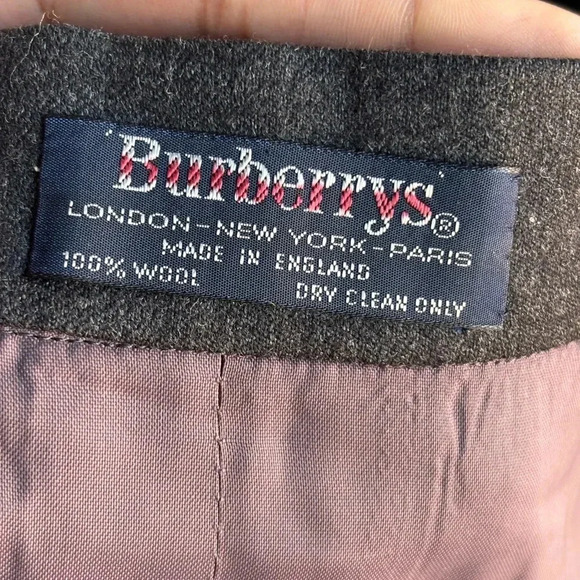 Burberrys A Line Button Wool Skirt Pockets Size 6 work wear Professional - Picture 2 of 7
